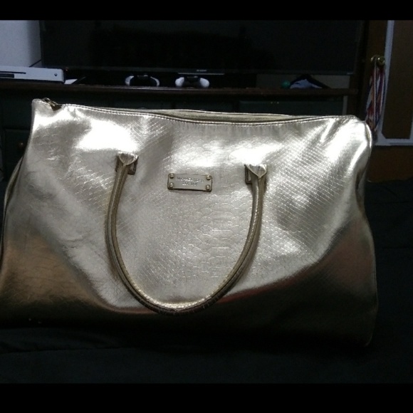Michael Kors metallic gold handbag - Picture 2 of 4